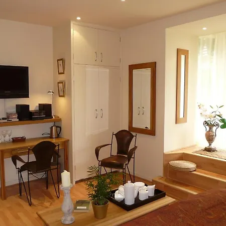 Annesdale House Couette-café 3*