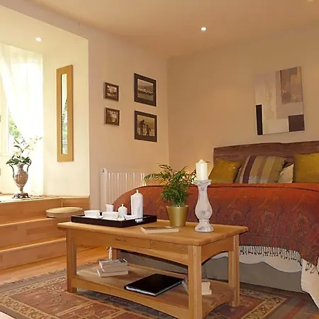 Couette-café Annesdale House 3*